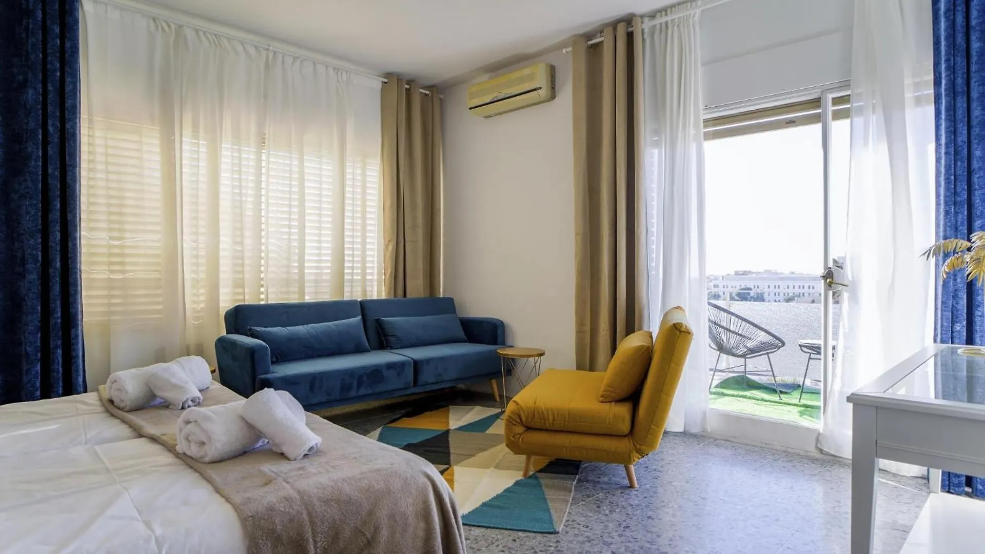 Bed Bcn Hills House Villa Barcelona